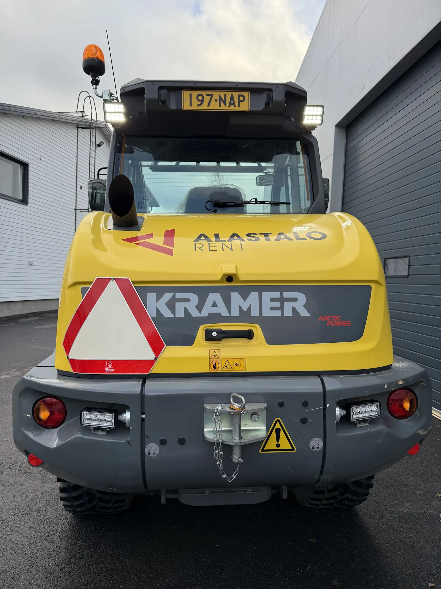 Kramer 8105 kuormaaja